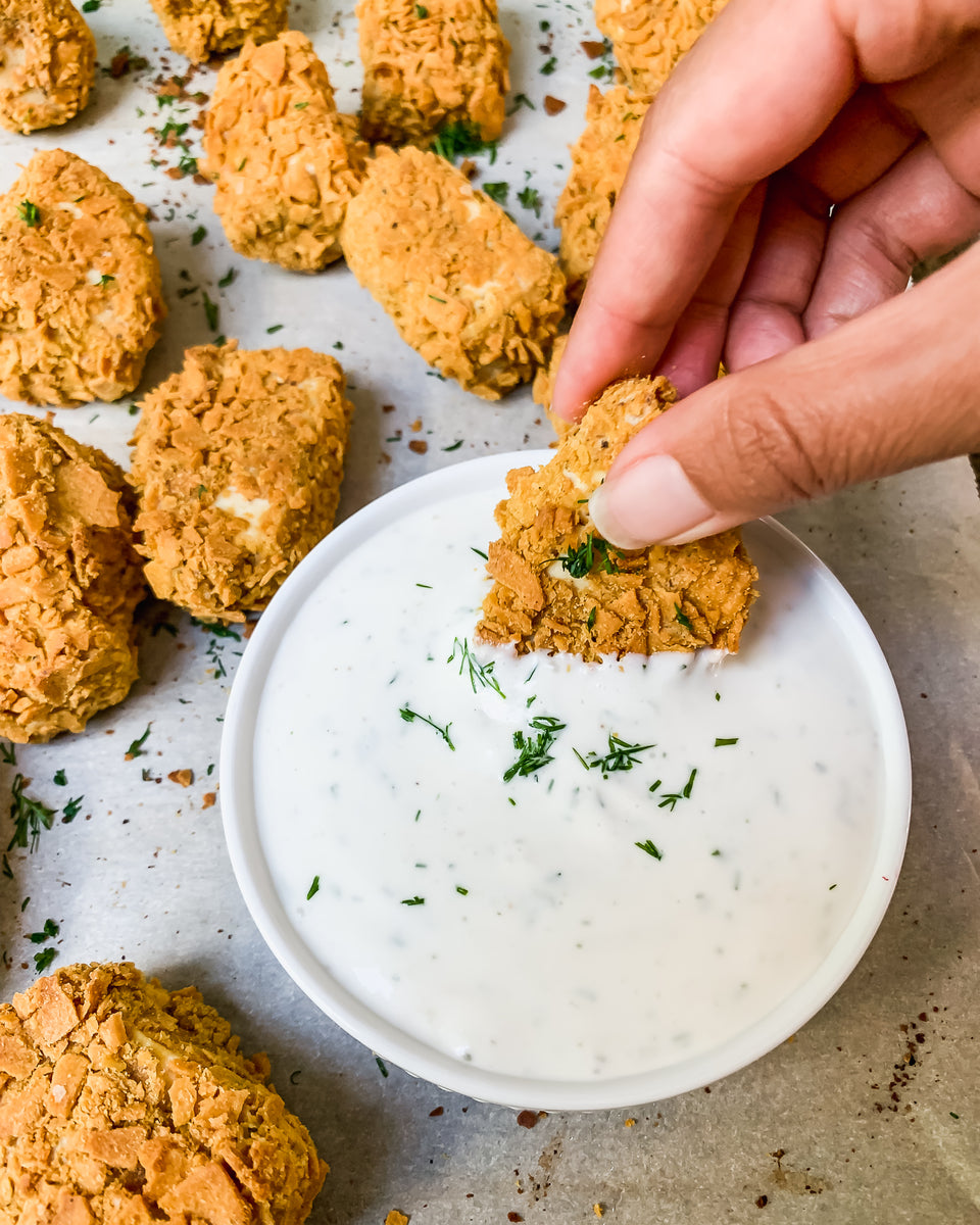 Cheeseless Crusted Tofu Nuggets - Julie and Amy Luxemburg @julieandamy